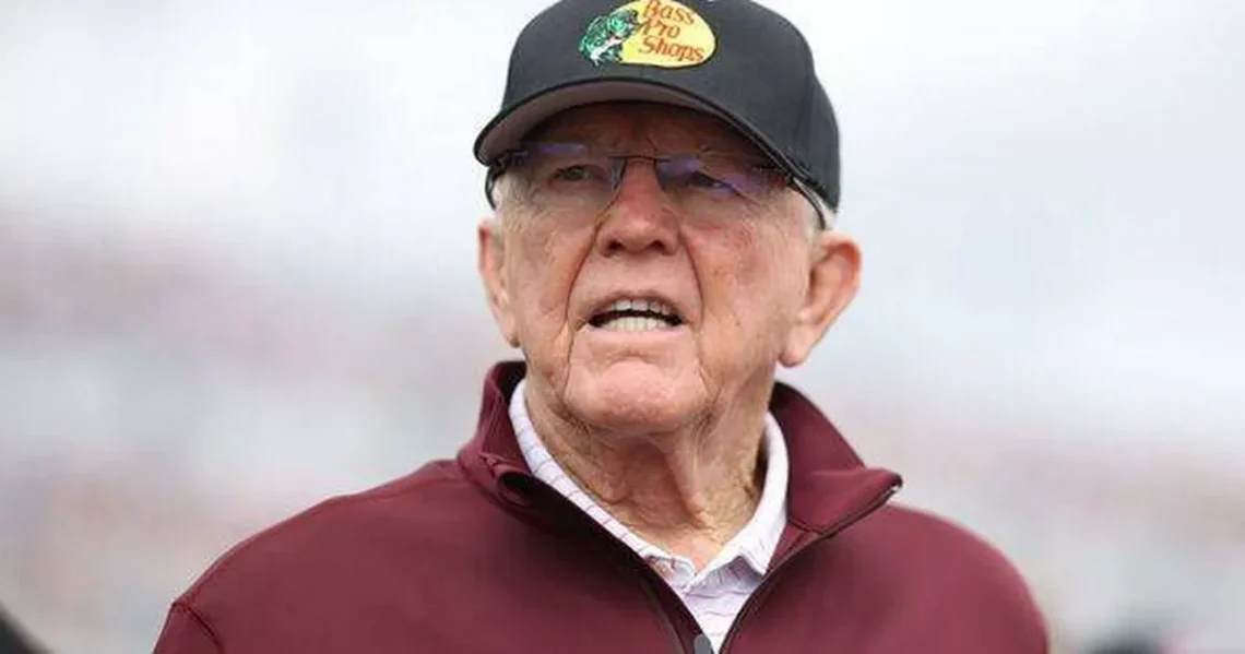 Joe Gibbs Biography