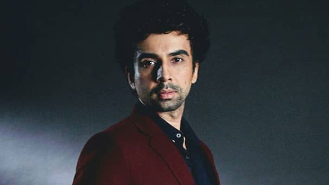 Naveen Kasturia Biography