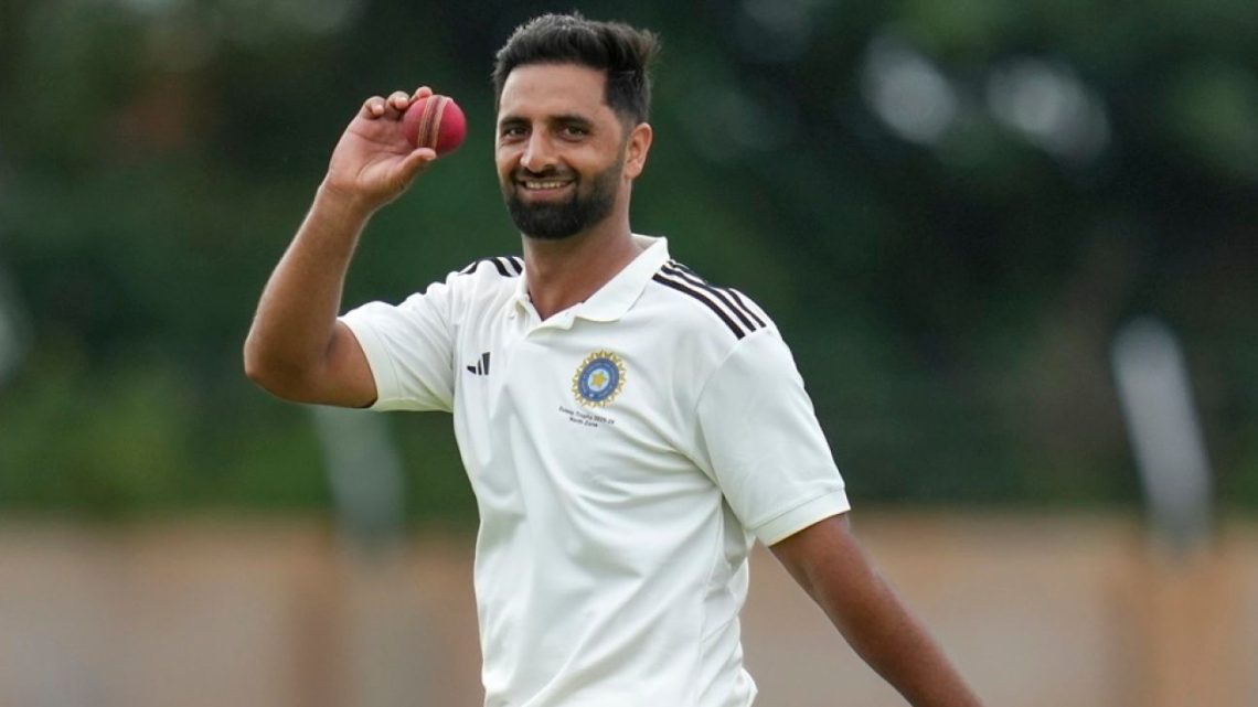 Auqib Nabi biography