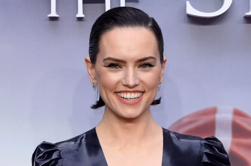 Daisy Ridley biography