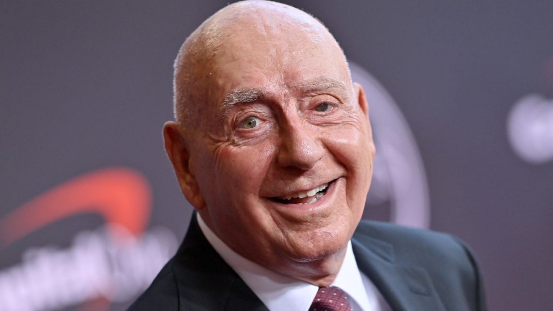 Dick Vitale Biography