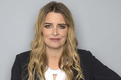 Emma Atkins Biography