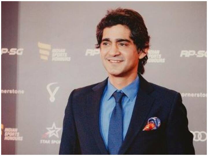 Gaurav Kapur Biography