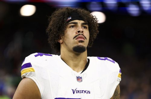 Josh Oliver biography