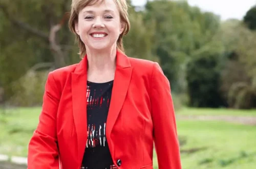 Pauline Quirke Biography