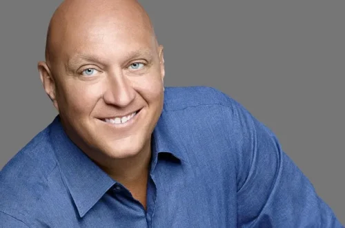 Steve Wilks biography